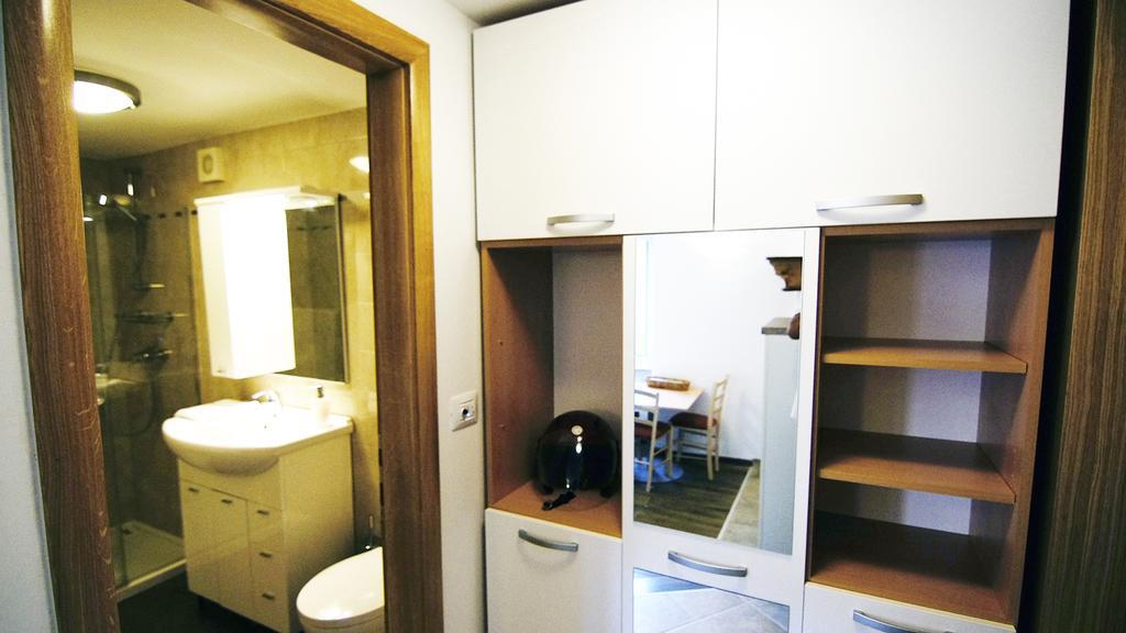 Apartments Calma Cres Room photo