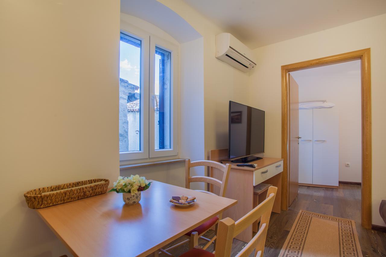 Apartments Calma Cres Exterior photo